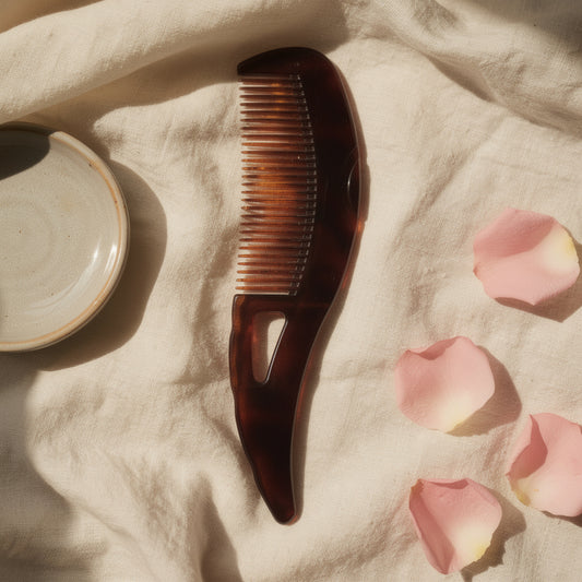 Scalp Ritual Comb